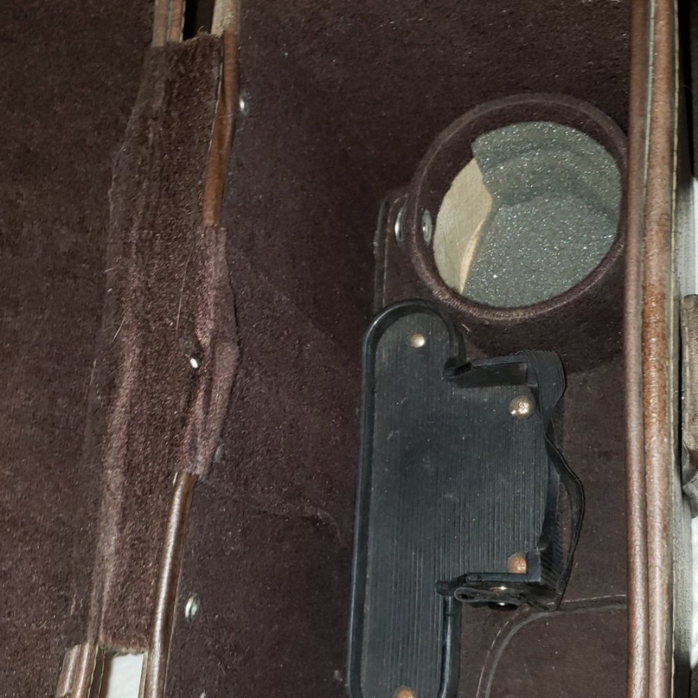 Leather Vintage Camera Tote - Picture 7 of 8